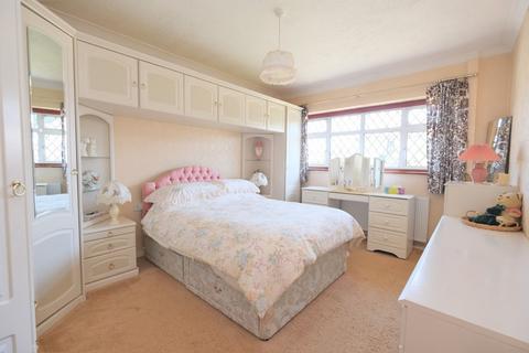 4 Axtaine Road, Orpington, BR5 4HX