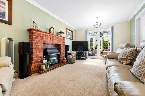 16 Maes Cadwgan, Creigiau, Cardiff, CF15 9TQ