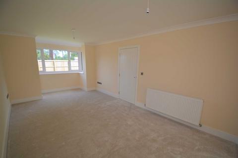 4 bedroom detached house for sale, Sheeprake Lane, Sewerby, Bridlington, East Yorkshire, YO15