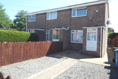 2 bedroom terraced house to rent, 5 Osprey Close