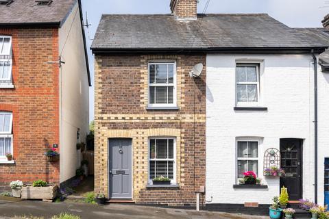 9 Meadowbrook Road, Dorking, RH4 1DH
