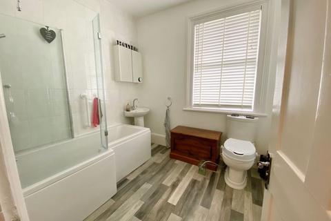 98b Bourne Road, Bexley, DA5 1LU