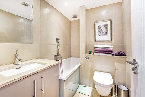 1 bedroom flat to rent, Cornwall Gardens, South Kensington, London