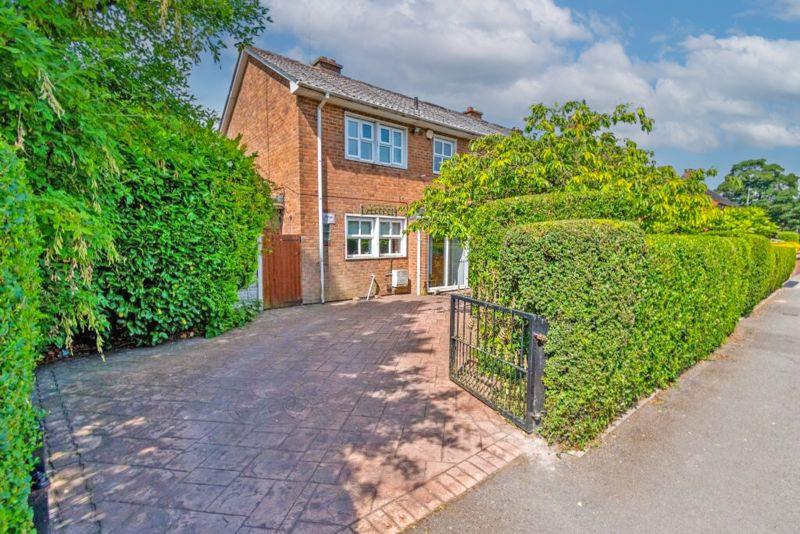 Sneyd Hall Road, Bloxwich, Walsall 3 bed semidetached house for sale