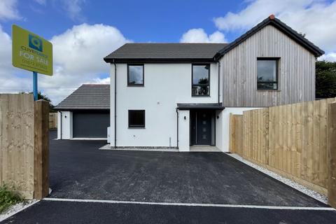 4 bedroom detached house for sale, Penstraze, Truro