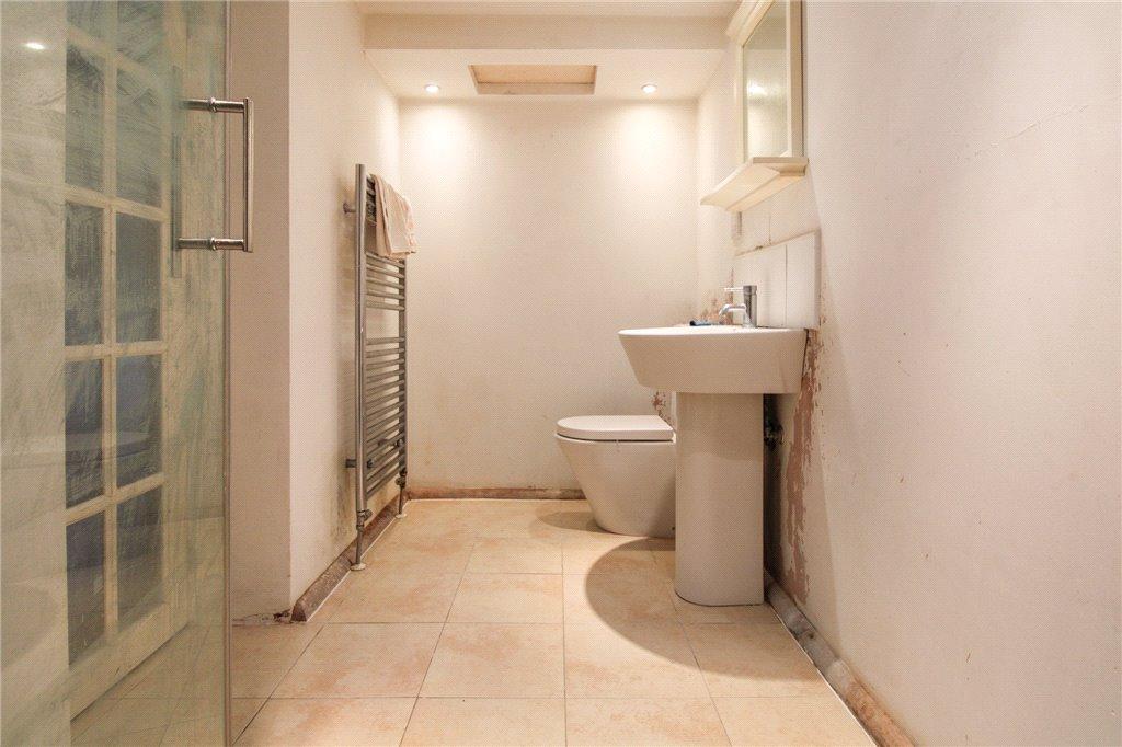 Ensuite Shower Room