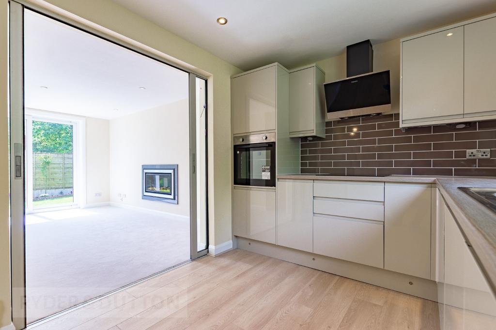Kitchen Thru Lounge