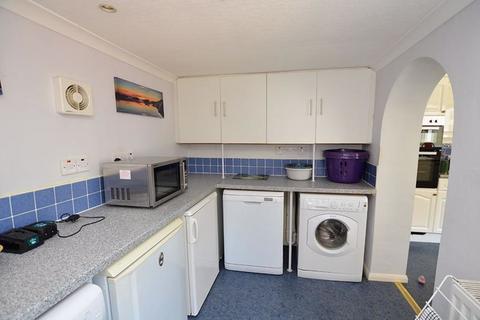 37 Barnfield Close, Galmpton, Brixham, TQ5 0LY