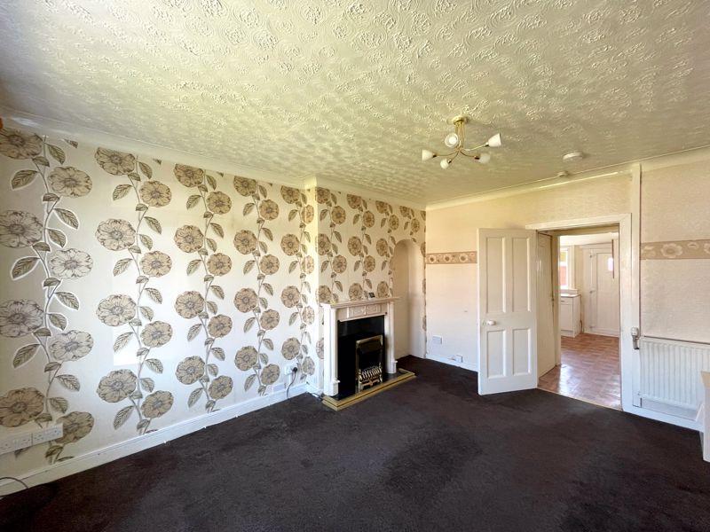 Burnton, Dalmellington 2 bed terraced house £45,000