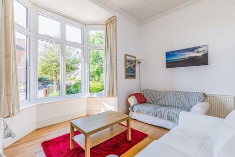 2 bedroom apartment to rent, Craneswater Park, Southsea