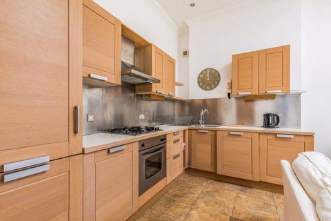 2 bedroom apartment to rent, Craneswater Park, Southsea