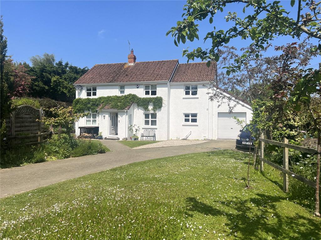 Mill Road, Fremington, Barnstaple, Devon, EX31 4 bed detached house for