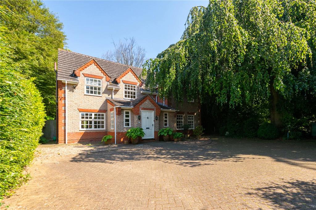The Beeches, Beechfield Gardens, Spalding, Lincolnshire, PE11 4 bed