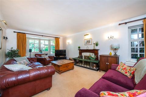 3 The Beeches, Spalding, PE11 1UE