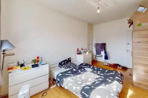 3 bedroom flat for sale, Collingwood street, Whitechapel, London, E1 5RP