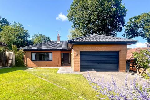 3 bedroom bungalow for sale, Clos Coed y Dafarn, Lisvane, Cardiff, CF14