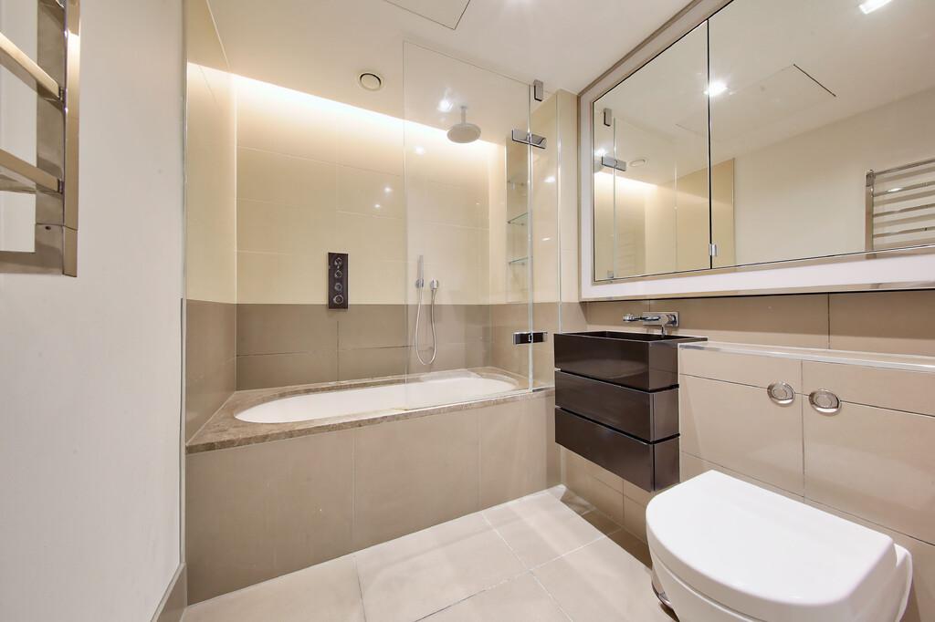 Bath.jpg