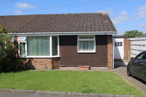 2 bedroom semi-detached bungalow for sale, Lupin Close, Newcastle upon Tyne, Chapel Park, NE5