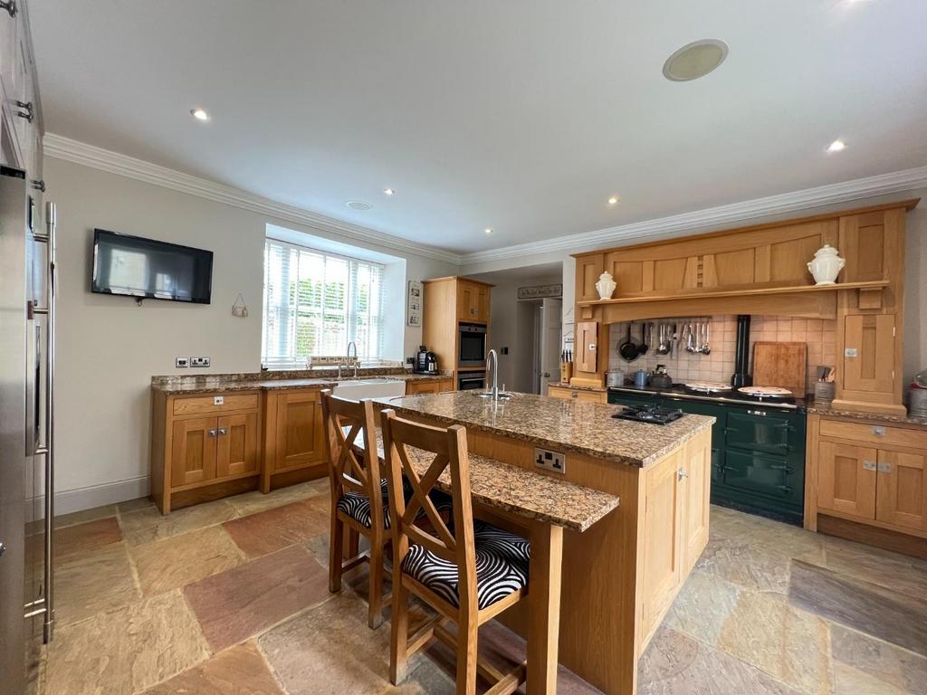 Kitchen4.JPG