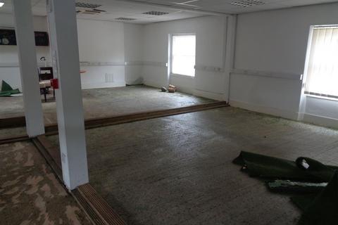 Office to rent, Chantry Wynd, Richmond