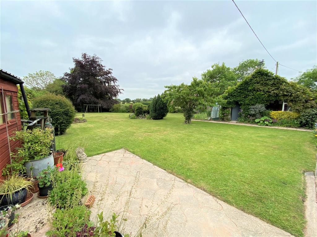 Garden3.JPG