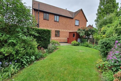 6 Orchard Close, Scunthorpe, DN16 2RL