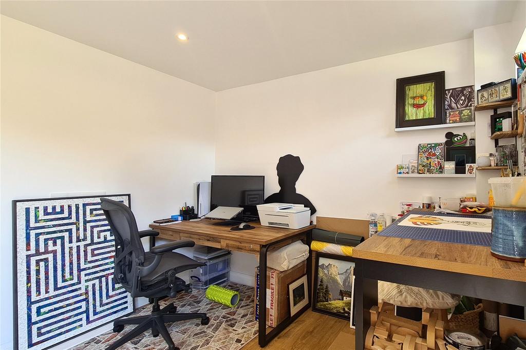 Studio/Office