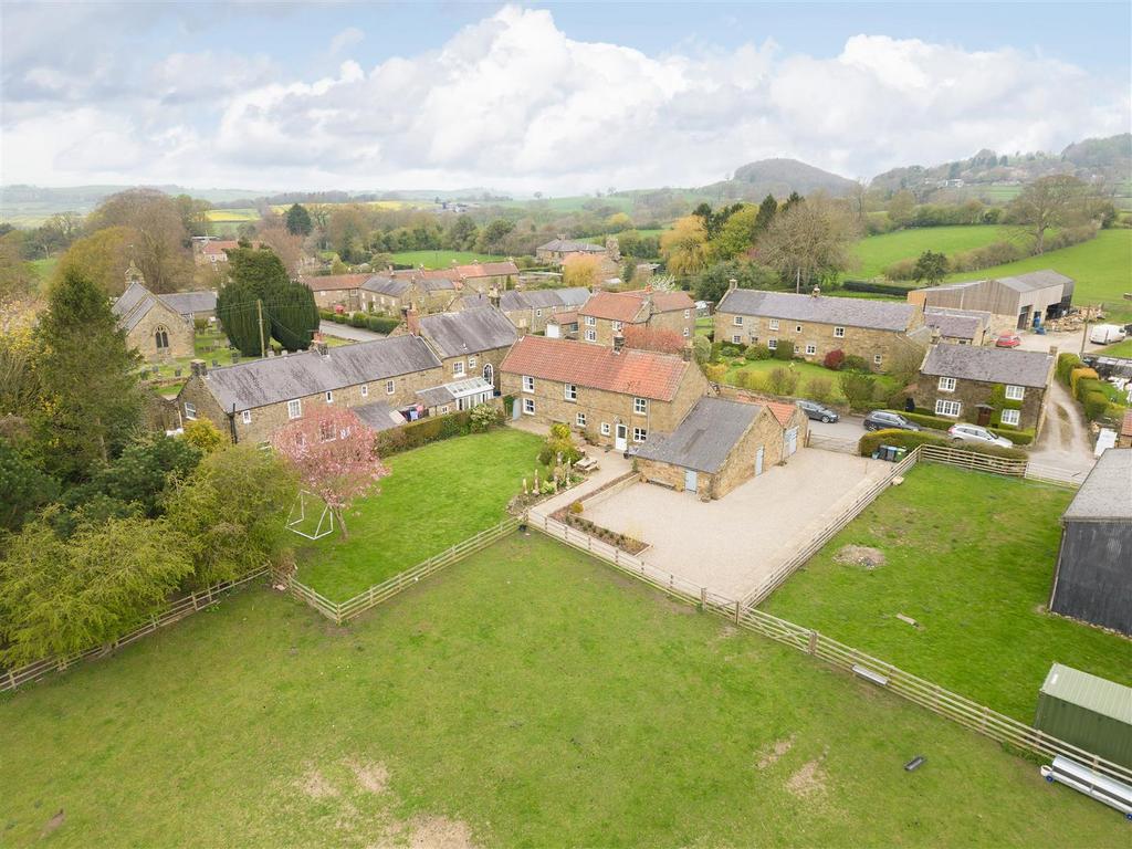 Nether Silton, Thirsk 3 bed detached house £600,000