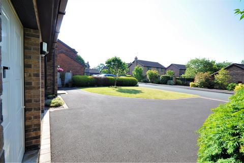 4 Batten Walk, Yarnfield, Stone, ST15 0TA