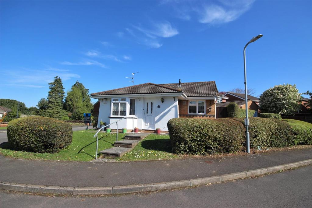 Birchwood Gardens, Whitchurch, Cardiff 2 bed detached bungalow £325,000