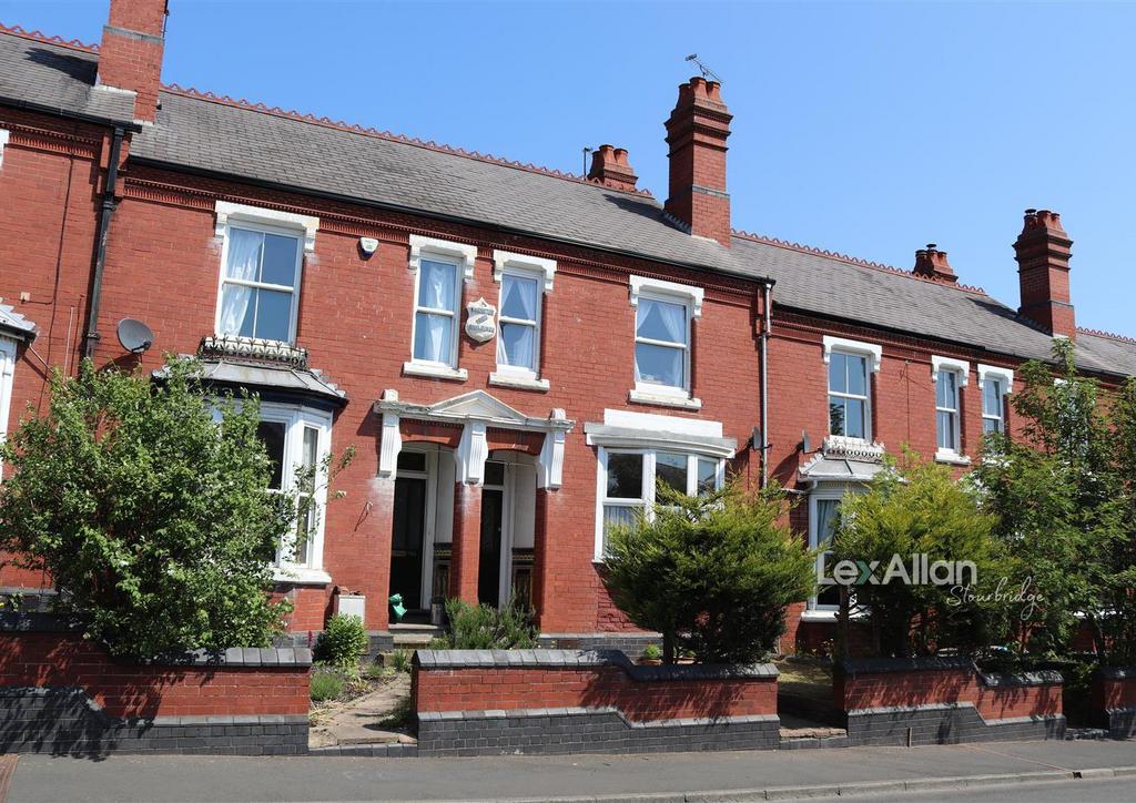 Bridgnorth Road, Wollaston, Stourbridge 3 bed terraced house for sale