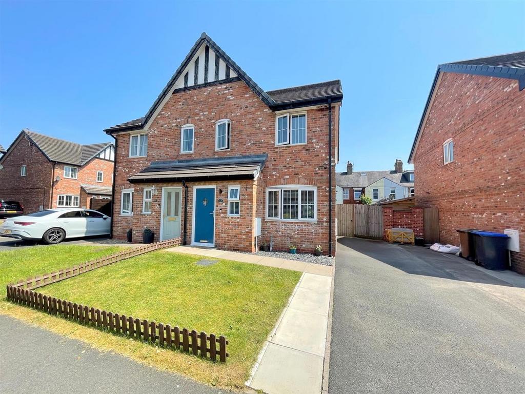 The Larches, Leek 3 bed semidetached house for sale £239,950