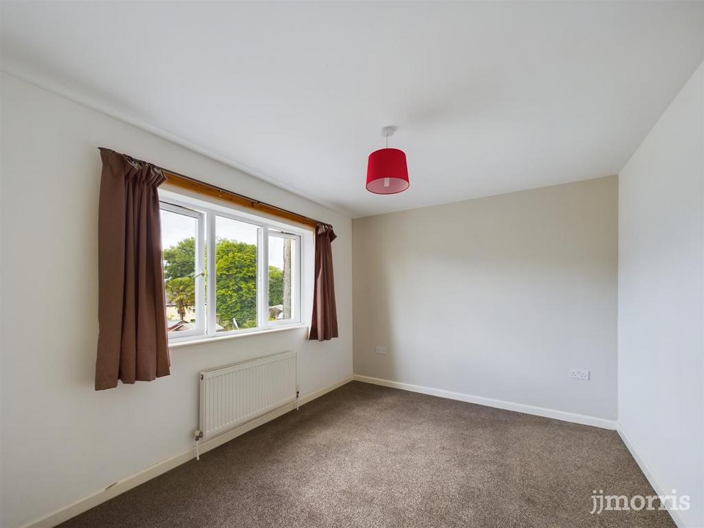 Bedroom 3 :