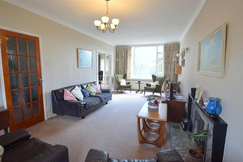 12 Bryntirion Close, Bridgend, CF31 4BZ