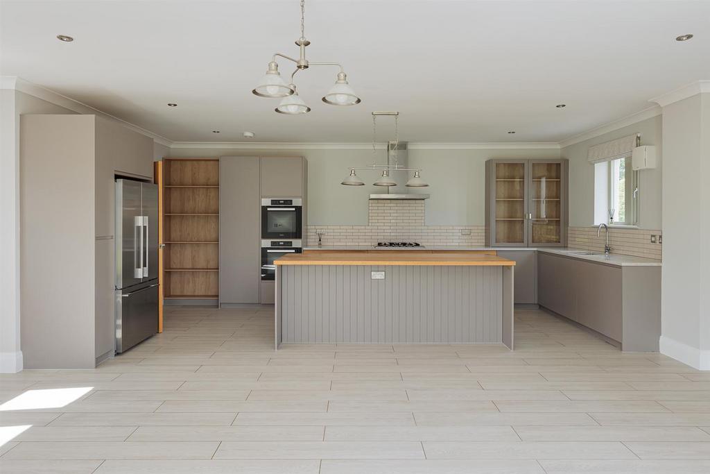 Raddel Lane, Higher Whitley, Warrington 4 bed semidetached house for