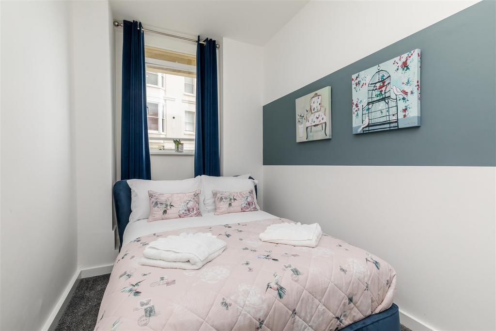 Embassy Court, Flat 3-26.JPG