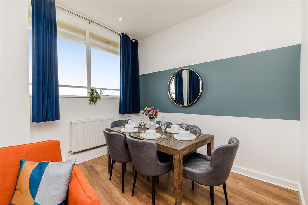 Embassy Court, Flat 3-58.JPG