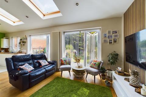 30 Crossways, South Croydon, CR2 8JL
