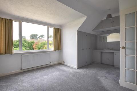 9 Blackfields Avenue, Bexhill-on-sea, TN39 4JL