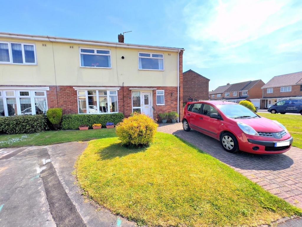 Forster Avenue, Sherburn Village, Durham 3 bed semidetached house £