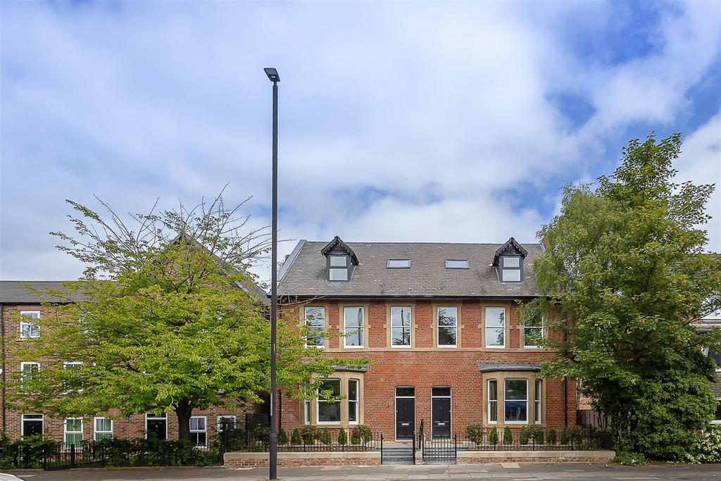 Lansdowne Terrace East, Gosforth... 5 bed semidetached house £725,000