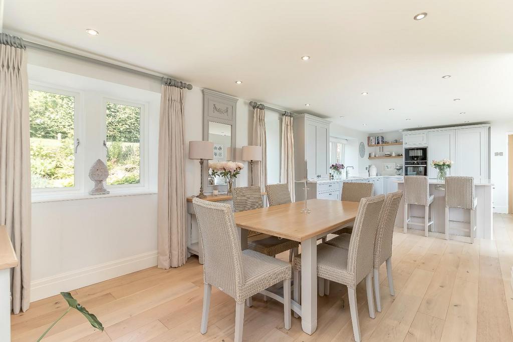 Living Dining Kitchen - H.jpg