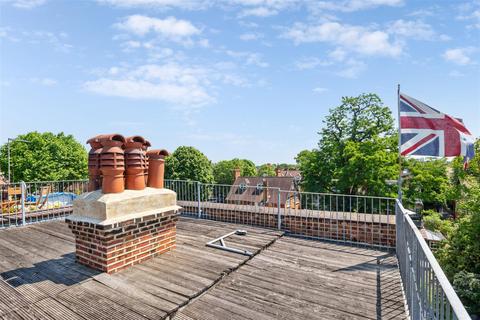 30 Addison Grove, London, W4 1ER