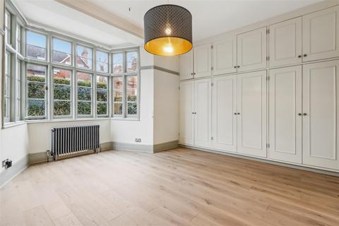 2 bedroom flat for sale, The Avenue, Bedford Park, W4