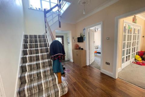 6 The Slieve, Handsworth Wood, Birmingham, B20 2NR