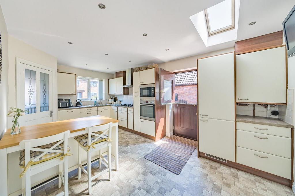 Village Farm Court, Beal, Goole, DN14 3 bed detached bungalow for sale