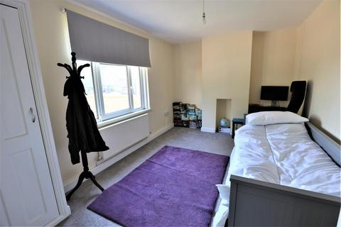 3 bedroom terraced house for sale, Borough Close, Cowbridge, Vale of Glamorgan, CF71 7BN