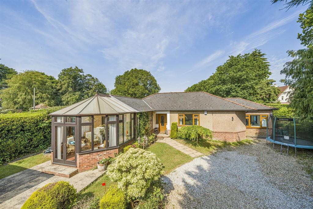 Elsdon Lane, West Hill, Ottery St. Mary 4 bed bungalow for sale £700,000