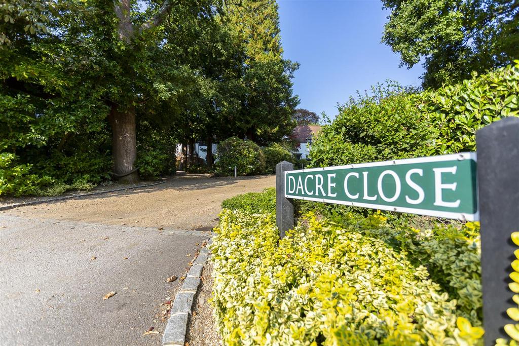 Flat-dacre-close-chipstead-115.jpg