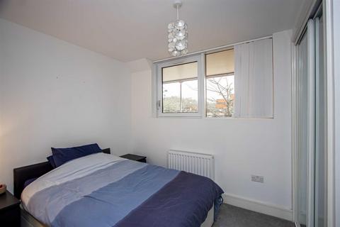 2 bedroom apartment for sale, Central Milton Keynes